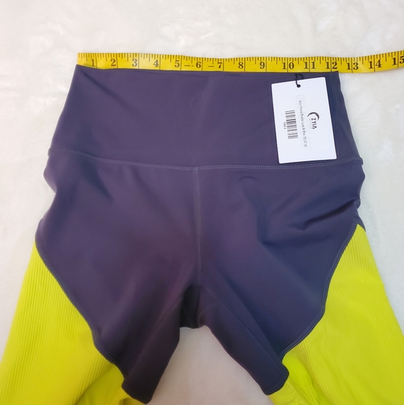 New Zyia Neon Yellow Parallel Luxe Hi-Rise 7/8 24" Size 4 - Picture 6 of 14